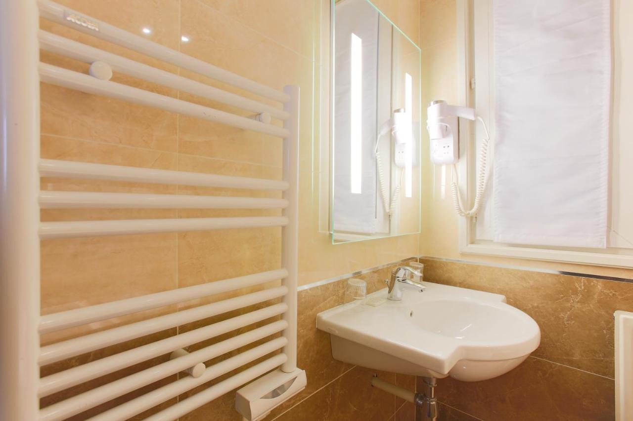 Hotel Bellevue Saint-Lazare Párizs Kültér fotó
