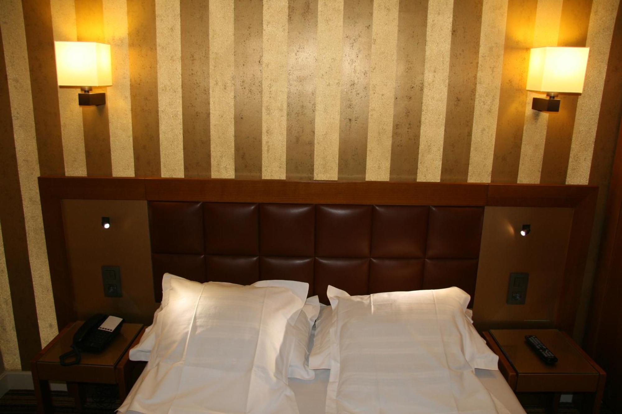 Hotel Bellevue Saint-Lazare Párizs Kültér fotó