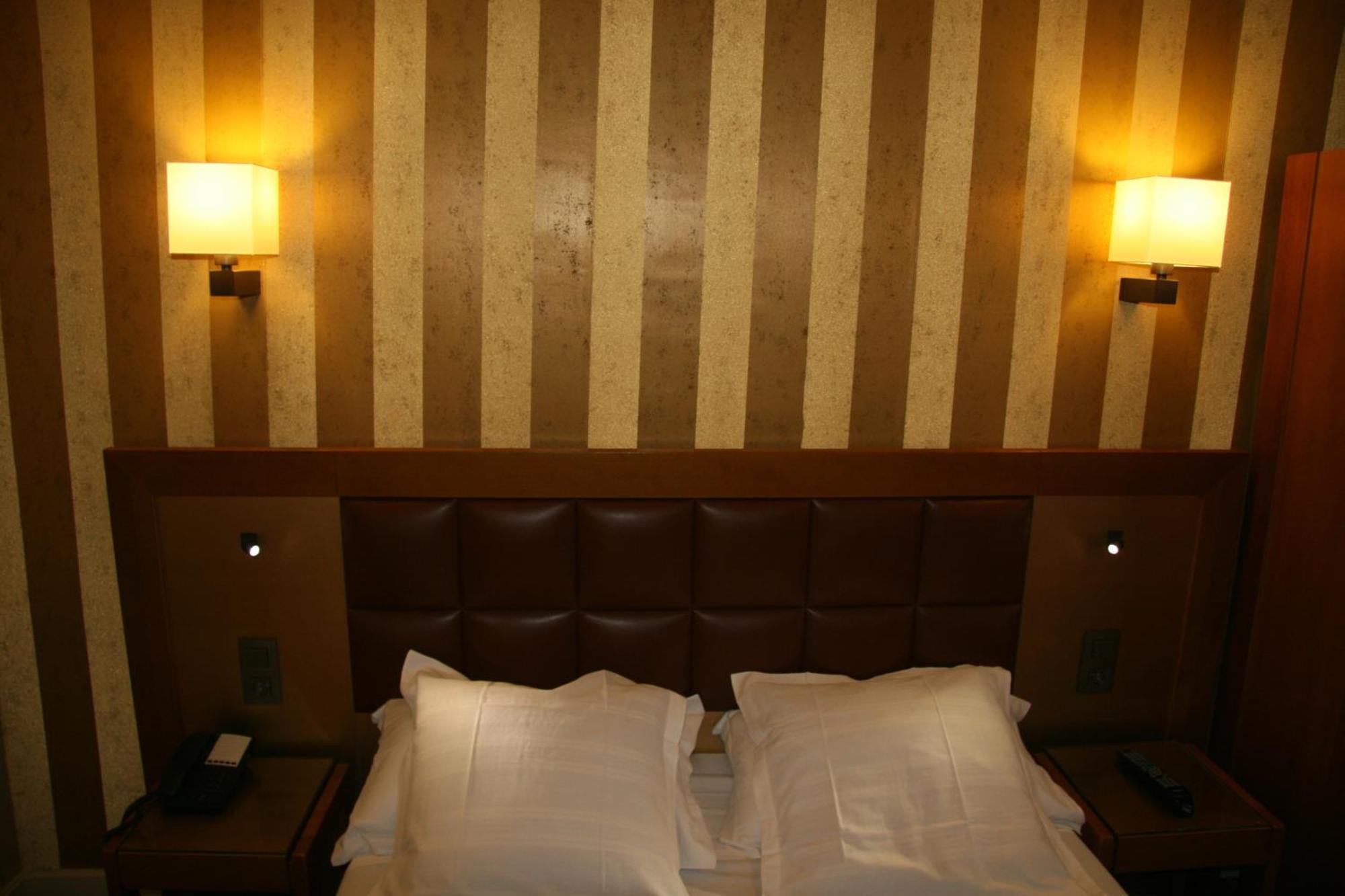 Hotel Bellevue Saint-Lazare Párizs Kültér fotó